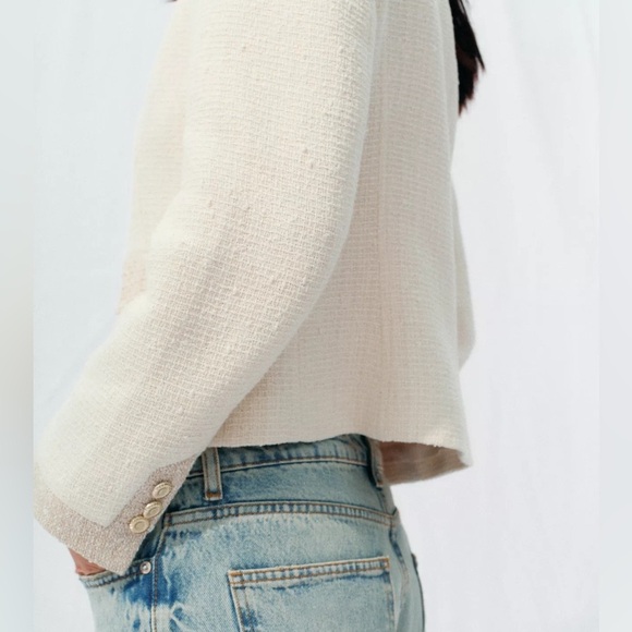 ZARA ROUND NECK TEXTURED BLAZER SIZE L - Picture 10 of 13